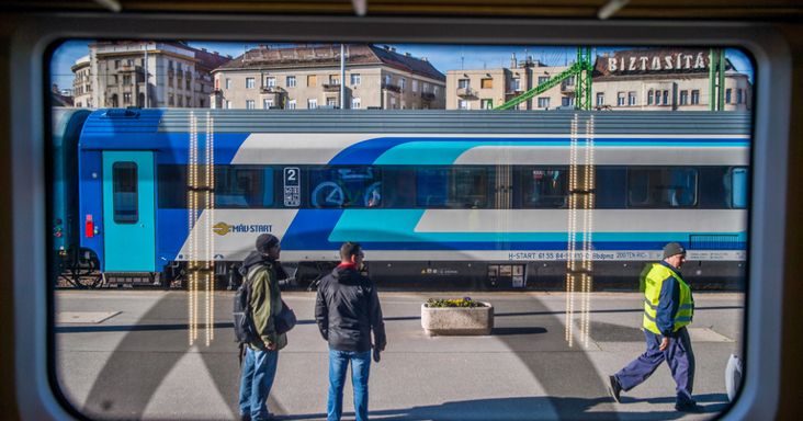 Változik a vonatok menetrendje a székesfehérvári vonalon hétvégén