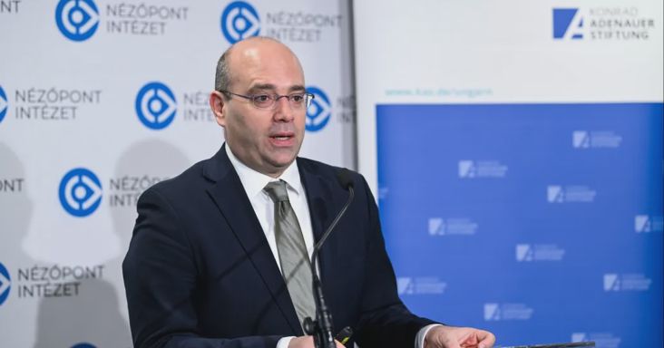 Aha-élmény a Nézőpontnál: kiadtak egy kutatást, amiben nem próbálták kitalálni, ki kire szavazna, hirtelen sokkal kevesebb fideszes támogatót mértek