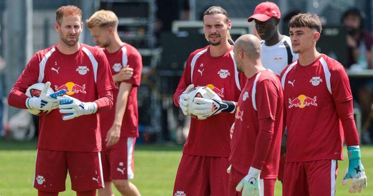 Bemutatkozott a magyar kapus a fiatalok elitligájában, a korábbi BL-gólkirály fia is keserítette az életét