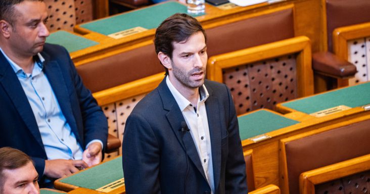 Fekete-Győr András lezárja a momentumos korszakát