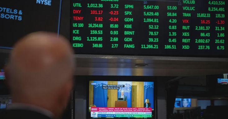 Minden jegybanknak utat mutattak az idei közgazdasági Nobel-díjasok