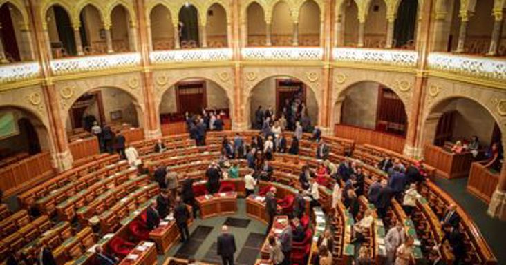Se a Fidesz, se a Mi Hazánk nem vesz részt az 1956-os forradalom parlamenti emlékülésén