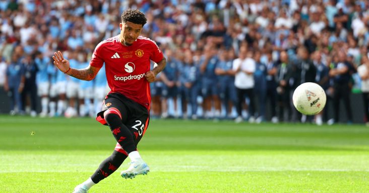 Madridban köthet ki a Manchester United százmillió eurós játékosa