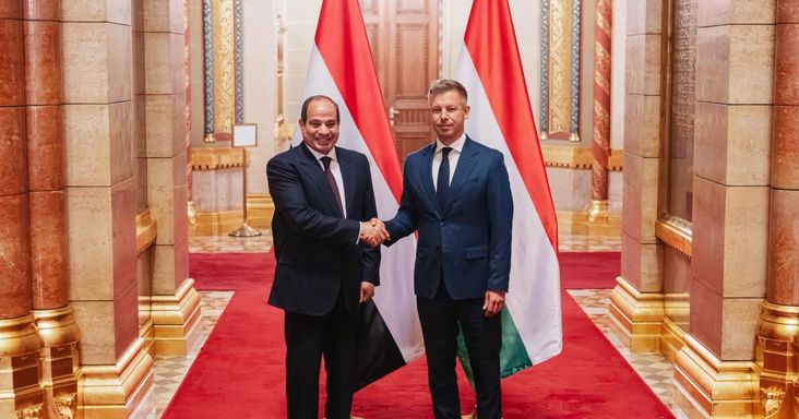 Magyar Péter megállapodott az egyiptomi elnökkel: rendeződtek a korábbi szerződés körüli vitás kérdések