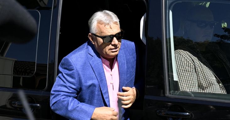 Orbán szerint rossz irányba tart az ország, a Fidesz újraszervezését készíti elő