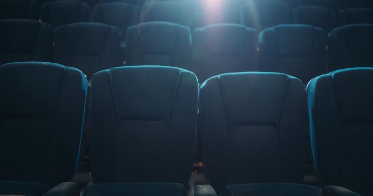 Több száz millió dollár a kukában: felismeri a filmtörténelem legnagyobb és legfájóbb zakóit? – kvíz