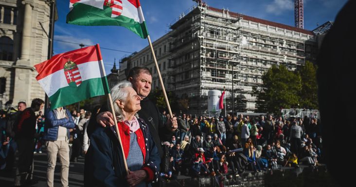 „Már eljutottak Orbán Viktorig” – Horváth Lórántot, az ukrán pénzszállítók ügyvédjét is kérdeztük az október 23-i ünnepségen