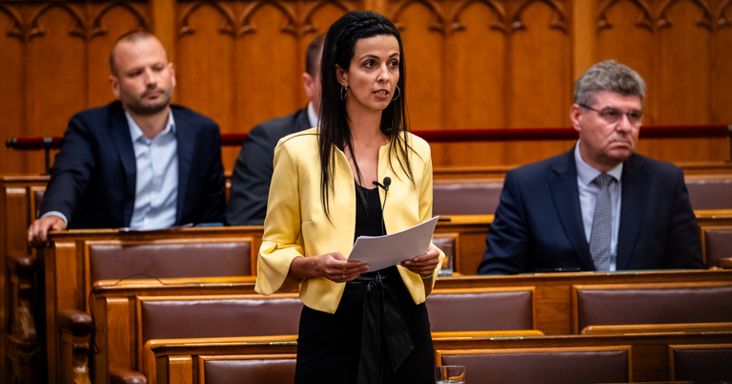 Koncz Zsófia pert indít Kátai-Németh Vilmos ellen, miután a miniszter hivatali visszaéléssel vádolta meg