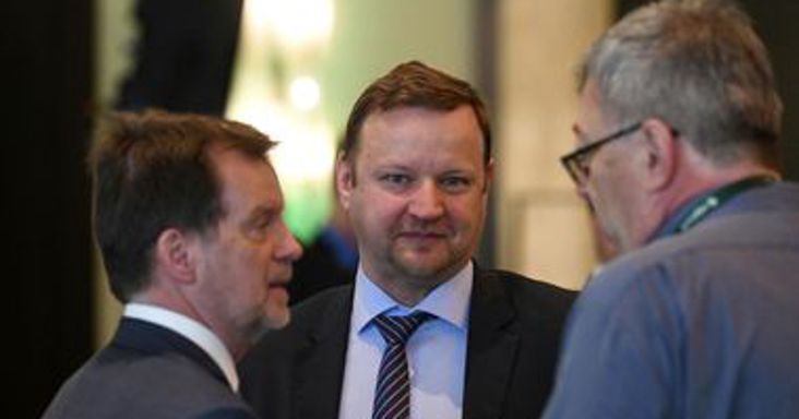 Vizsgálatot indított az MNB Ruszlan Rahimkulov cégeivel szemben