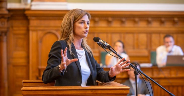 Horvátországban bukkant fel Varga Judit és Windisch László – Focimeccsen szurkoltak – fotók!