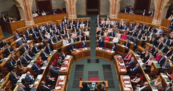 Kedden választhatja meg a legfőbb ügyészt a parlament