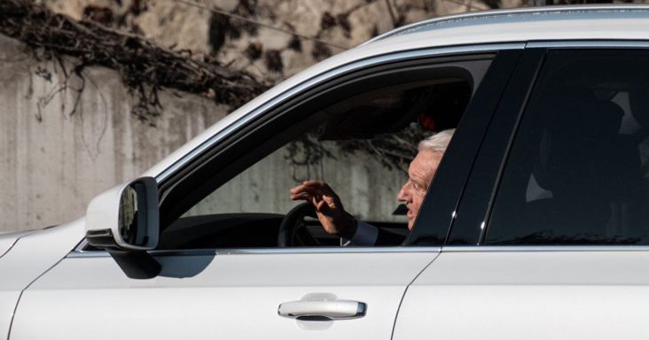 444: Évek óta Orbán Győző kövéből épül az iváncsai akkugyár