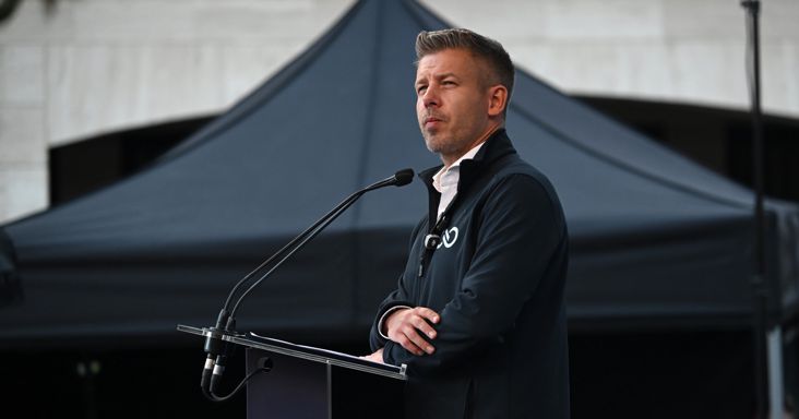 Napokon belül Budapestre érkezhet Volodimir Zelenszkij: meghívást kapott a magyar kormánytól az ukrán elnök