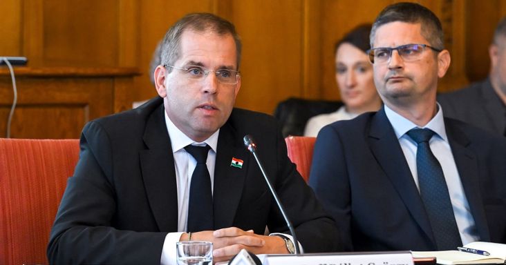 Három nap alatt kötötték meg a milliárdos szerződést, feljelentést tett a Miniszterelnökség