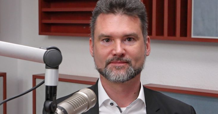 Hegedűs Dániel: Magyar Péter vétófenyegetése nem ugyanaz, mint amit Orbán csinált