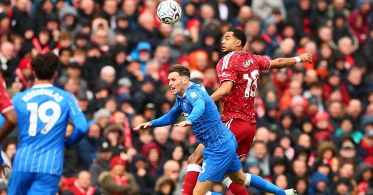 Három sérülés az Anfielden, megszakadt a Liverpool sorozata; az MU otthon kapott ki 3-0-ra