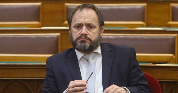Többmilliárdos számlát kapott Kármán Andráséktól a százezres megyeszékhely, fizetniük kell: készült rá a polgármester, hogy eljön ez a nap – „nagyon fájt lenyomni az utalásnál az entert"