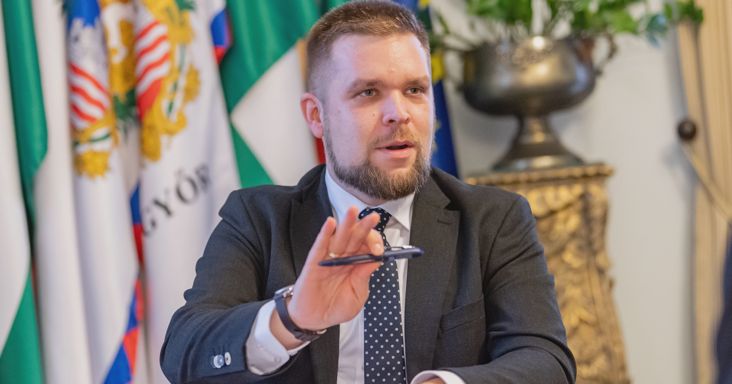 Már két gyanúsított van a győri fideszes média ügyében