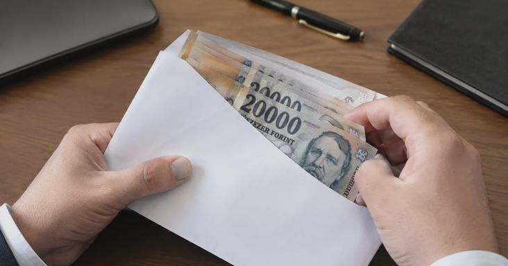 Újabb letartóztatás Seszták Miklós ügyében