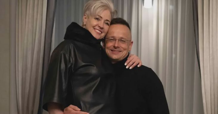 Szijjártó Péter feleségének honlap és telefonszám nélküli cége milliárdos közpénzes munka alvállalkozójaként tűnt fel