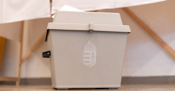 A Fidesz helyére lépne a Munkaspárt a kisvárosban, de a Tisza sem hagyja magát