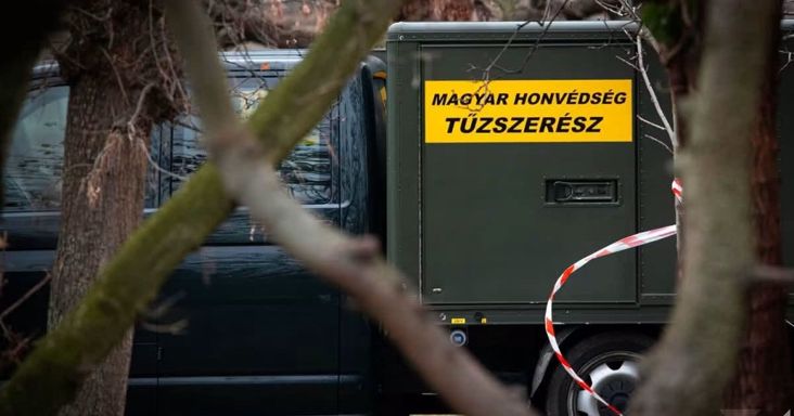 Világháborús rombolóbomba miatt zárnak le egy forgalmas környéket Budapesten