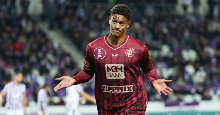 Bombagóllal nyert a Puskás Akadémia – Az Újpest emberelőnyben sem tudott betalálni