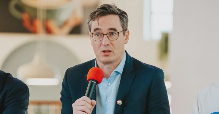Felavatták Nagy Imre mártír miniszterelnök ungvári szobrát