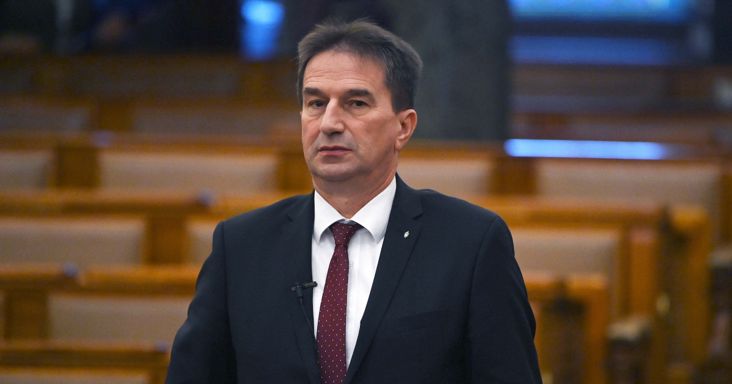 Elévülés miatt megszüntették a Völner Pál elleni fegyelmi vizsgálatot