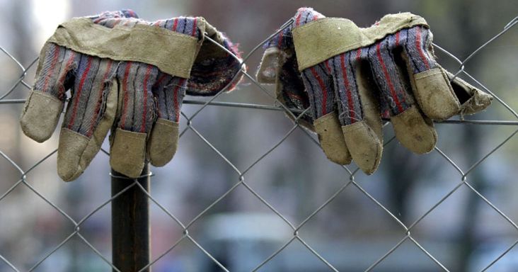 Összeomlott a bérmegállapodás: 14 százalék helyett alig 4 százalékos minimálbér-emelés jöhet?