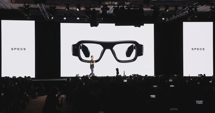 3 milliárdot ajánlott neki Zuckerberg, kikosarazta. A jövőbe látó csodagyerek, akinek az egyik legnagyobb baja, hogy igaza van