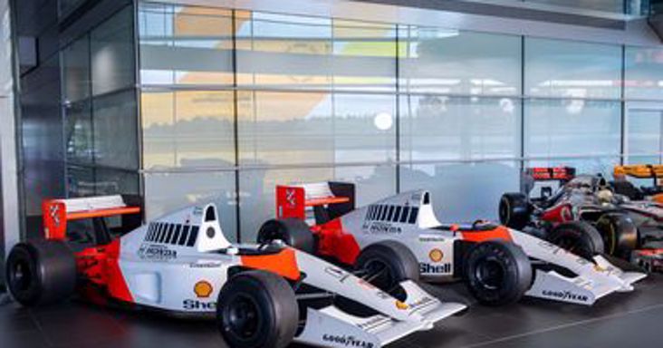 A McLaren eladja 5 régi F1-autóját