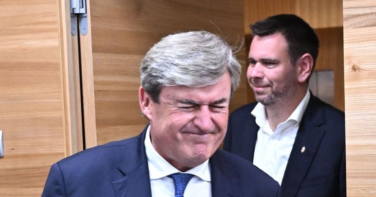 Ez a semmiből robbant: botrány tört ki Vitézy Dávid és Kapitány István minisztériuma között – ez lehet a magyarázat, miért mondott le azonnal az energetikai államtitkár