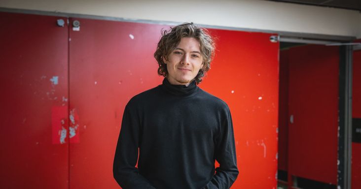 A fiú, aki nem akar felnőni - interjú a Molière musical főszereplőjével, Yanis Richarddal