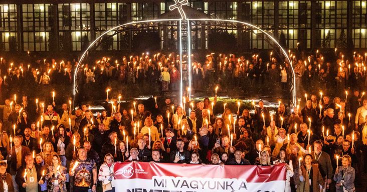 Mi történt a DPK táborában szombat este? - fotókon mutatjuk meg