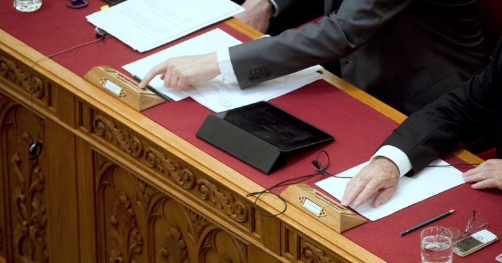 Elfogadták a gyermekvédelmi törvényt is – országgyűlési döntések, Magyar Péter máris reagált