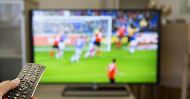 Máris indul a tömény focihét második félideje – sport a tévében
