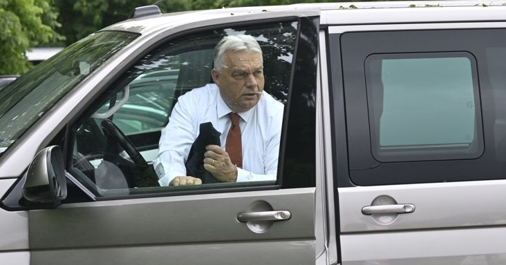 Kiderült, mit csinál Orbán Viktor Párizsban