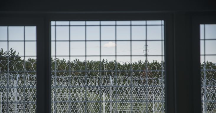 Telefonon fenyegette ismerőseit a börtönben ülő drogdealer