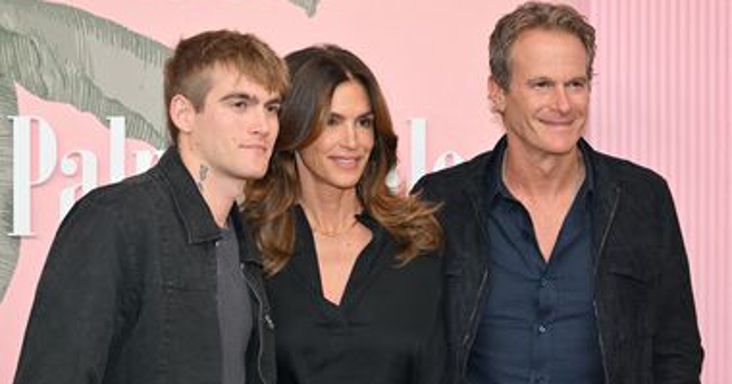 „Mérhetetlenül össze vagyunk törve” – Cindy Crawford megszólalt fia halála után