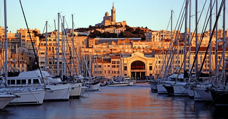 Gyülekezési tilalmat rendeltek el Marseille-ben