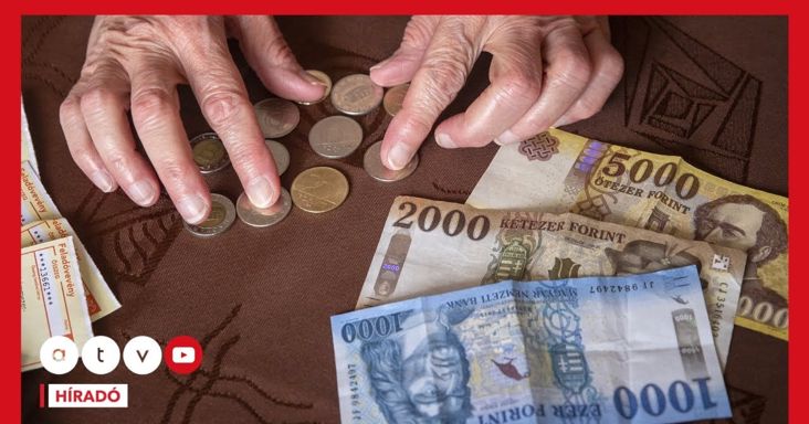 Változhat a 14. havi nyugdíj kifizetése? Napokon belül kiderülhet a kormány elképzelése