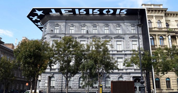 Szünetel a Terror Háza egykori alapítványa által kiadott könyvek értékesítése