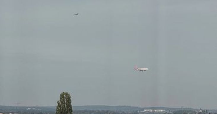 Légi vészhelyzet miatt egy időre lezárták a nürnbergi repülőteret