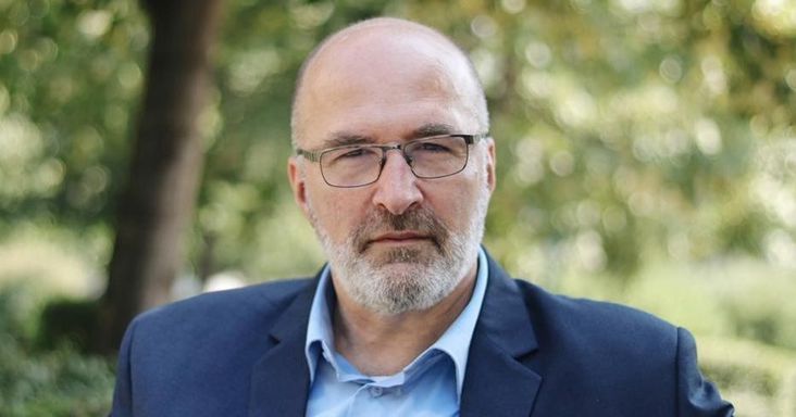 Magukon kezdik a spórolást a nyolcadik kerületi önkormányzat vezetői