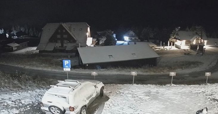 Beköszöntött a tél Erdélyben, havazott a Madarasi Hargitán - videó