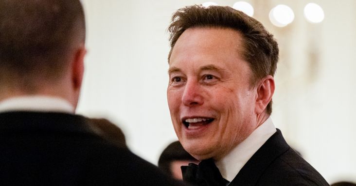 Meglépheti a történelem egyik legnagyobb fúzióját Elon Musk, de komoly veszélyeket is rejt a terv