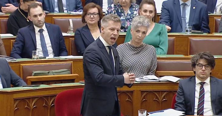 „A Kárpátok Fidel Castróját hallottuk” – az ellenzéknek nem jött be a Tisza büdzséterve