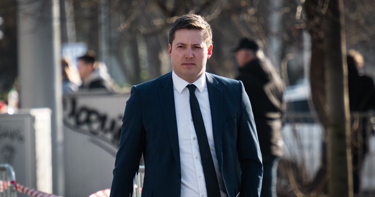 Gyanúsítottként hallgatták ki a Ripost volt munkatársát Mártha Imre megfigyelési ügyében, Ómolnár Miklósra vallott