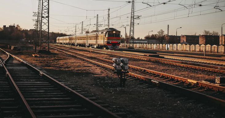 Több vonat közlekedése módosul a hétvégén – mutatjuk, mely járatok érintettek